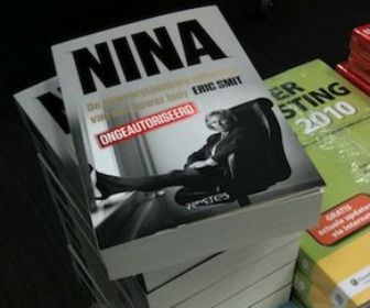 Omstreden boek Nina Brink stiekem al te koop