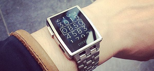 Pebble-smartwatches nu ook in Nederlandse winkels