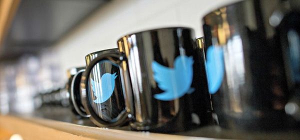 Twitter aangeklaagd om meelezen privéberichten
