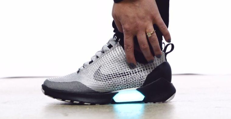Nike brengt zelfstrikkende schoenen dit jaar nog op de markt