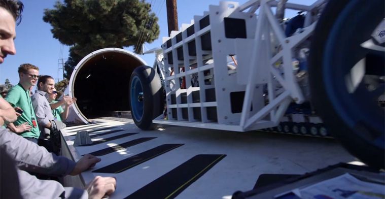Vlog: Eerste tests Hyperloop door studenten TU Delft goed verlopen