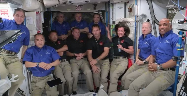 Astronauten in hergebruikte capsule SpaceX aangekomen bij ISS
