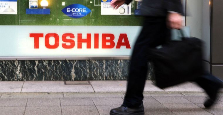 'Apple pompt miljarden in chipdivisie Toshiba'