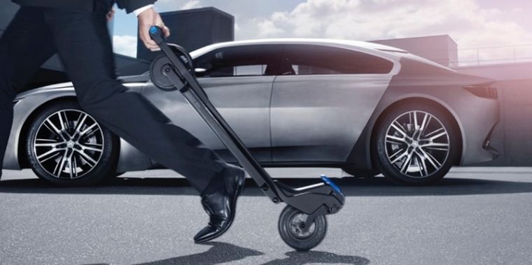Peugeot levert nieuwe 3008 met e-step