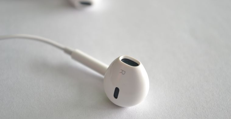 'Apple komt met eigen draadloze oordoppen'
