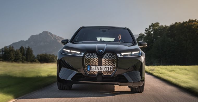 BMW: ook in 2022 maanden wachten op je elektrische auto