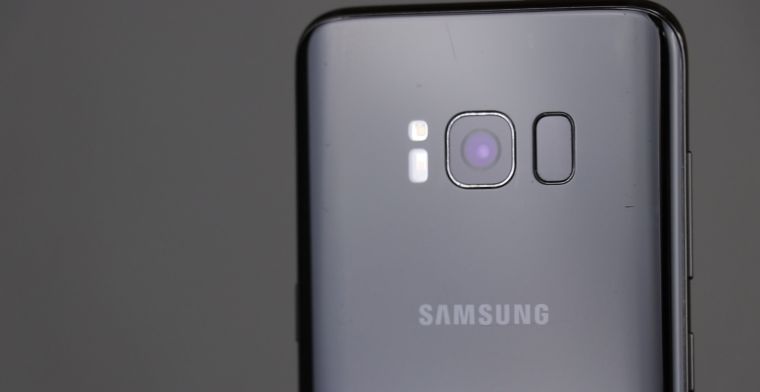 'Opvouwbare Samsung-telefoon gaat ruim 1500 euro kosten'