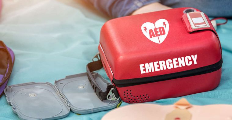 Monteurs VodafoneZiggo redden al 30 levens met AED