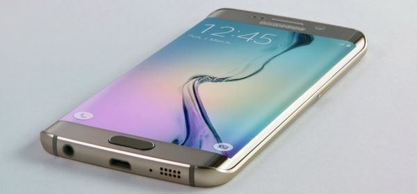'Winst Samsung daalt door verkeerde inschatting Galaxy S6 Edge'