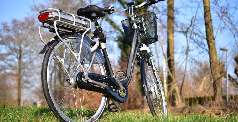 Fabrikanten e-bikes verzwijgen hoge kosten accu's