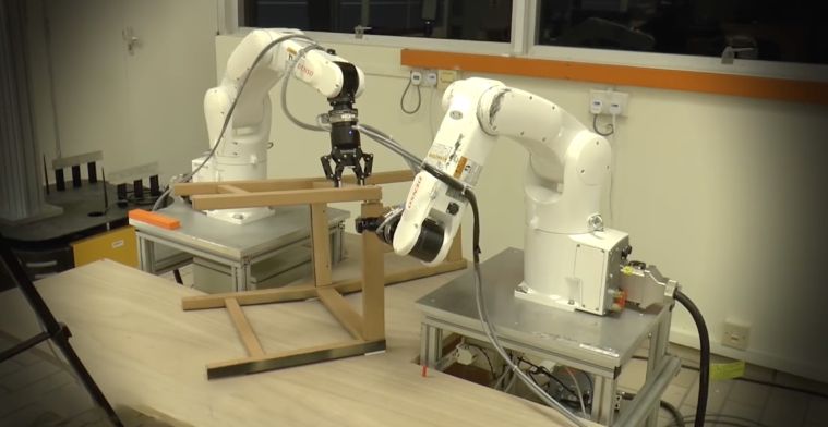 Robotarmen zetten IKEA-meubels snel in elkaar