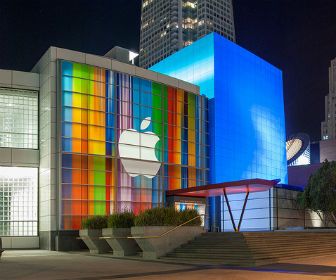 Apple.com lekt naam iPhone 5 en komst nieuwe iPods