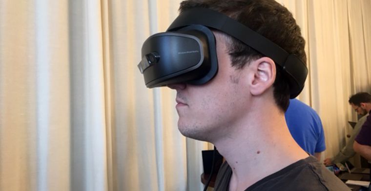 Eerste VR-brillen voor Windows verschenen