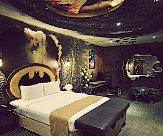 Neem je Batman-pyjama mee naar de Batcave
