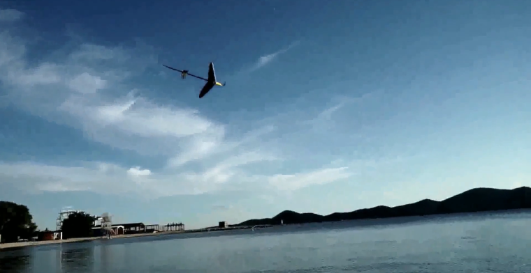 Video: deze drone-vogel verzamelt watermonsters