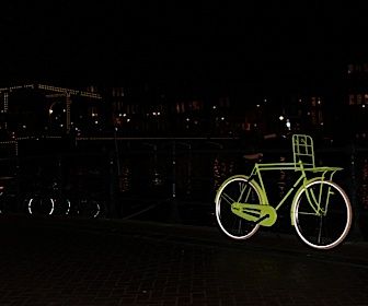 Geen licht op je fiets maar toch zichtbaar in het donker
