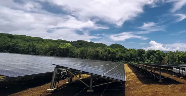 Video: Tesla voorziet heel eiland van zonne-energie