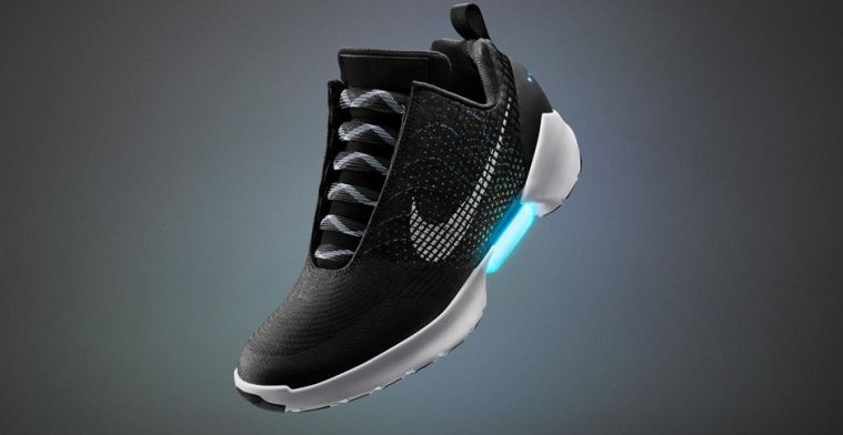 Nike lanceert 'zelfstrikkende' schoen