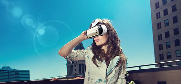 Nieuwe goedkope Samsung VR-bril vanaf vrijdag verkrijgbaar