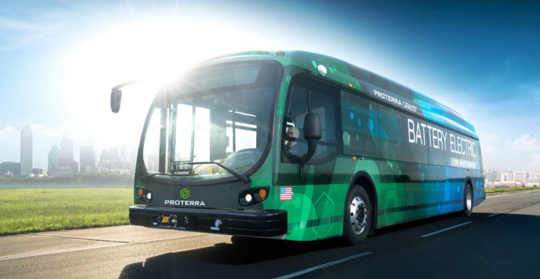 Amerikaanse elektrische bus haalt 560 km op volle accu