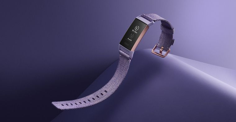Nieuwe Fitbit-armband houdt ook zwemslagen bij