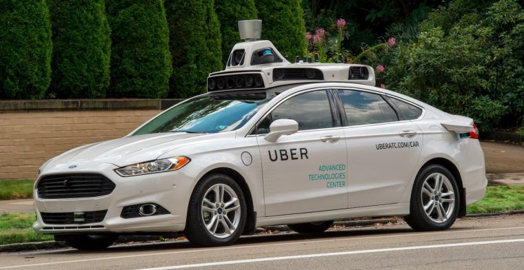Uber: mensen maken obscene gebaren naar zelfrijdende auto’s
