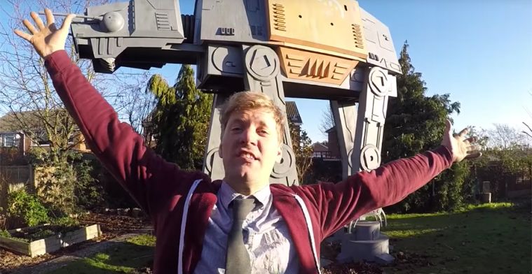 Video: Colin Furze bouwt enorme Star Wars-robot als speelhuis