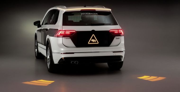 Autolampen Volkswagen projecteren informatie op de weg