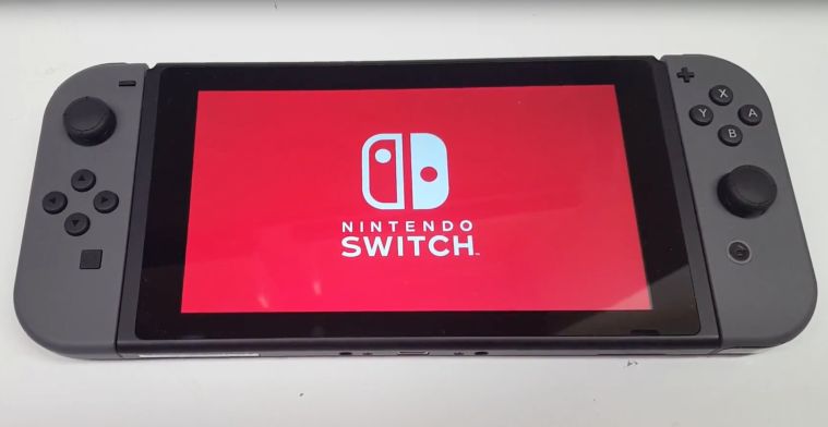 Geluksvogel krijgt Nintendo Switch twee weken te vroeg