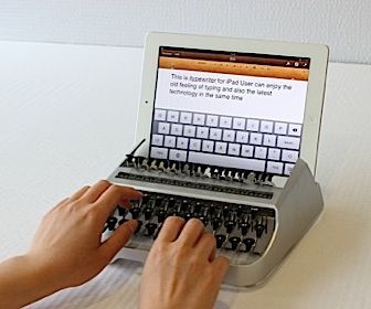 Touchtypen op je iPad... met een ouderwetse typemachine