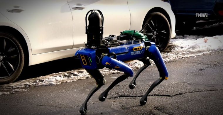 Politie New York ontslaat robothond na storm van kritiek