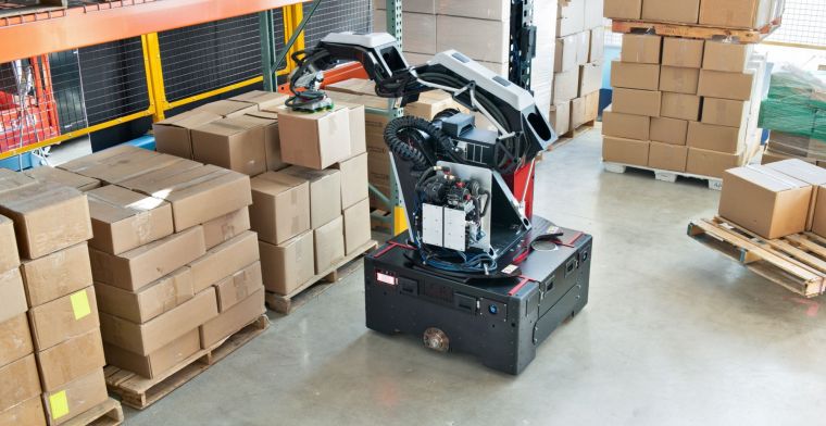Deze nieuwe robot verplaatst dozen in magazijnen
