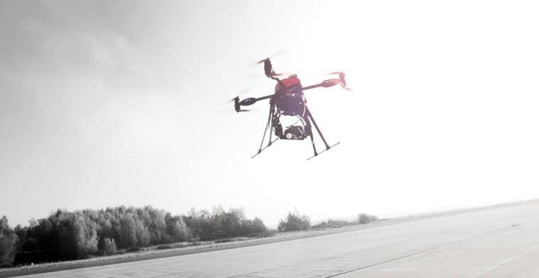 Ford: drones kunnen zelfrijdende auto's de weg wijzen