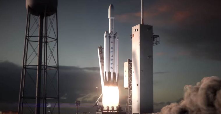 Megaraket van SpaceX maakt eerste vlucht in november