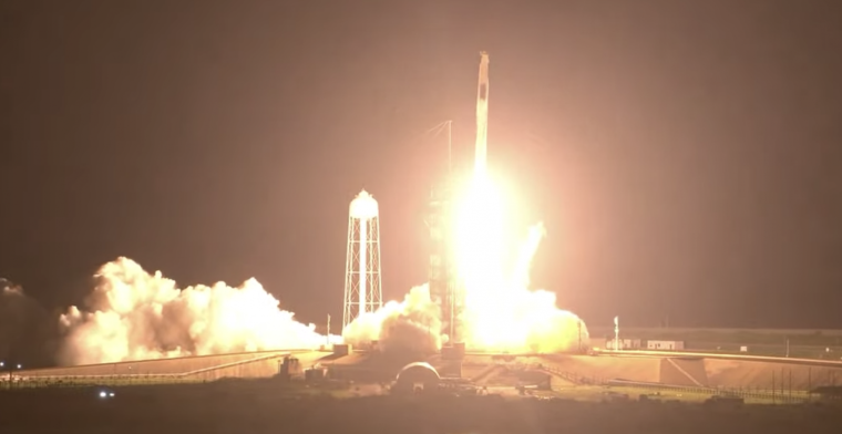 SpaceX krijgt groen licht: satellieten mogen in lagere baan om aarde