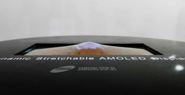 Nieuw Samsung-scherm buigt mee als een ballon