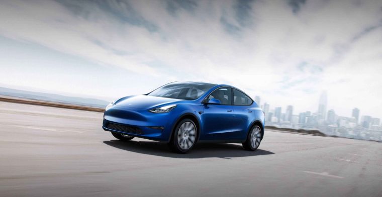 Tesla start officieel met leveren Model Y