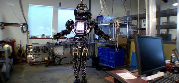 Scharrelrobot: mensachtige Atlas loopt straks vrij rond