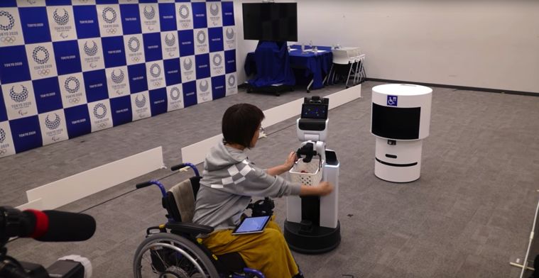 Robots bezorgen drankjes bij Olympische Spelen van Tokio