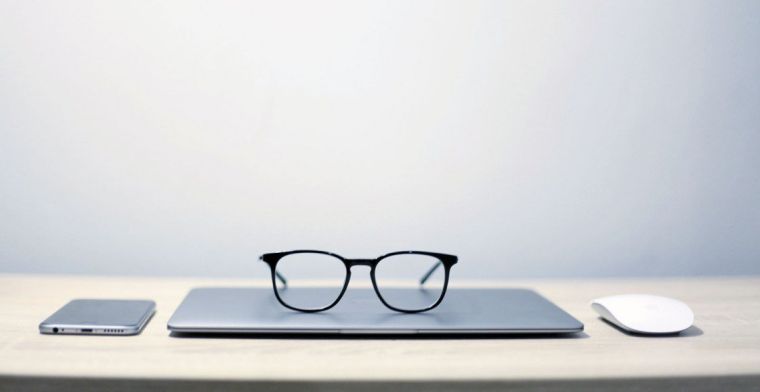'Slimme AR-bril van Apple komt pas in 2023'
