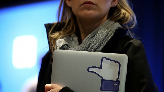 Facebook krijgt extra functies tegen pesten