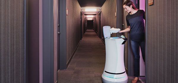 Dit hotel gebruikt een robot als kamermeisje
