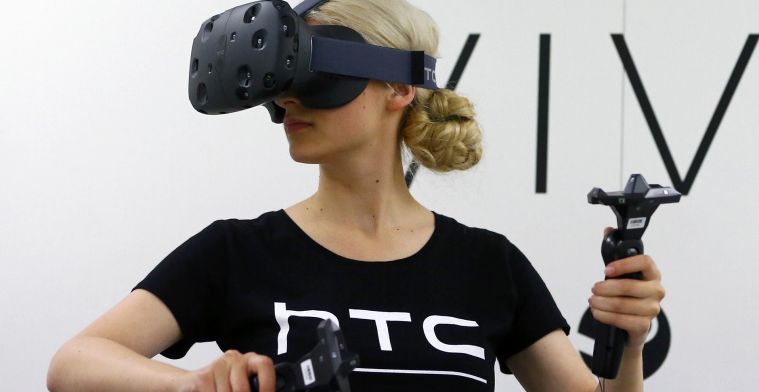 VR-bril HTC Vive kopen? Dat kost je bijna duizend euro