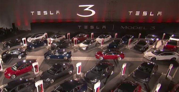 Tesla Model 3 gaat komend halfjaar door 'productiehel'