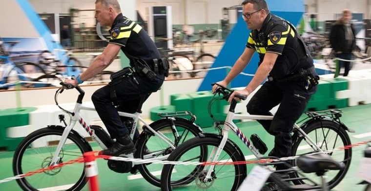 Politie koopt e-bikes en e-scooters bij Nederlandse merken