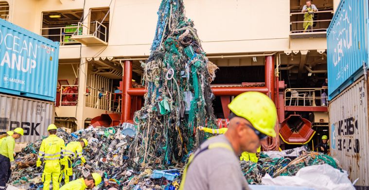Ocean Cleanup: techniek voor opruimen plasticsoep werkt