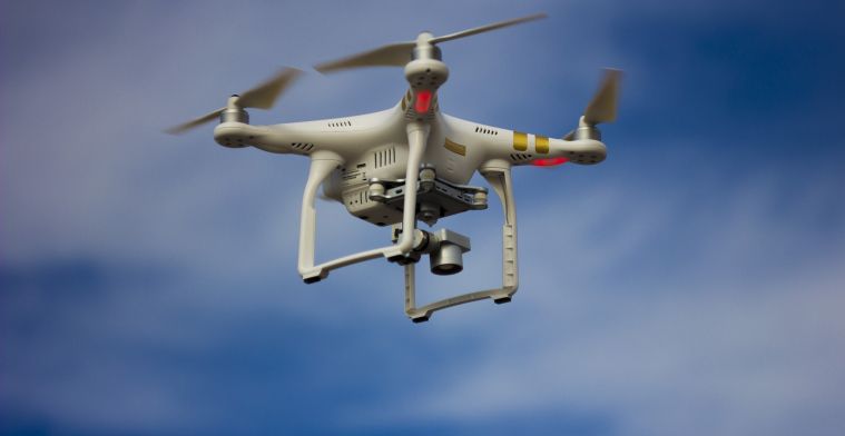 Defensie kan kleine drones niet uit de lucht knallen