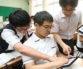Schoolboeken in Zuid-Korea gaan digitaal