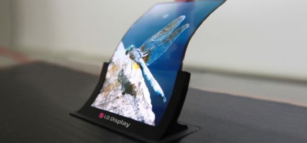 LG gaat fabriek opzetten voor smartphone-Oled-schermen