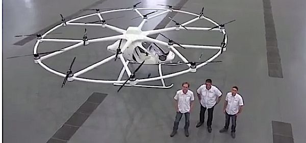 Helicopter met 18 rotors